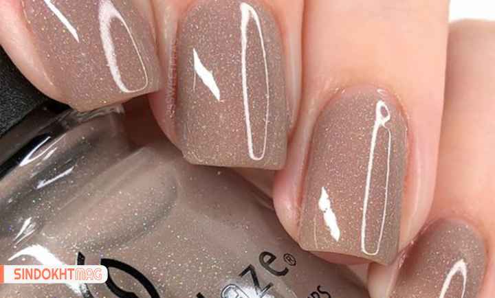 لاک مناسب با پوست روشن - لاک دیسکو کرم