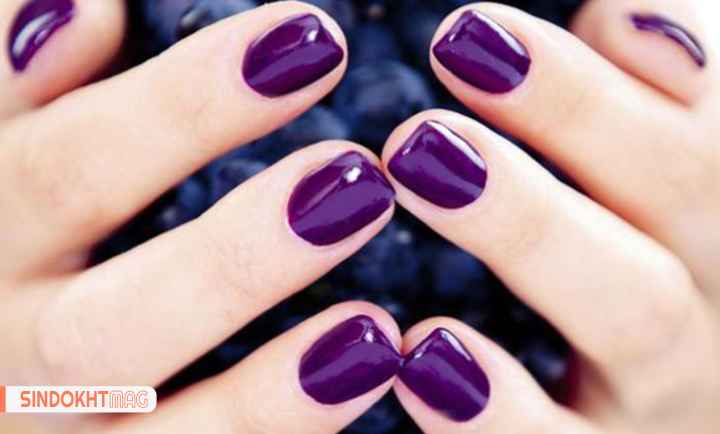 لاک مناسب با پوست روشن - بنفش انگوری