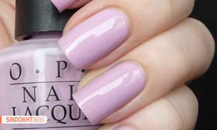 لاک مناسب رنگ پوست روشن - لاک یاسی