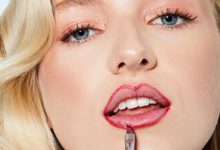 چگونه خط لب یزنیم؟