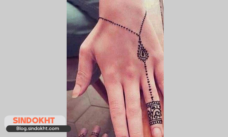 طرح حنا روی پا ساده و شیک