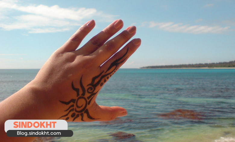 طرح حنا روی پا ساده و شیک